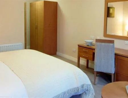 Hotel Breaffy House And