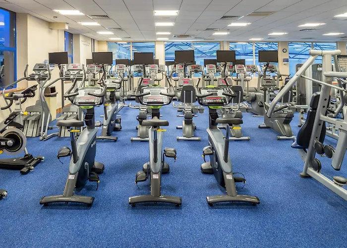 Hotell Breaffy House And 4*